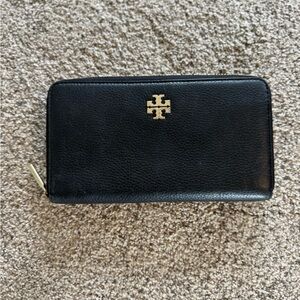 Tory Burch Wallet